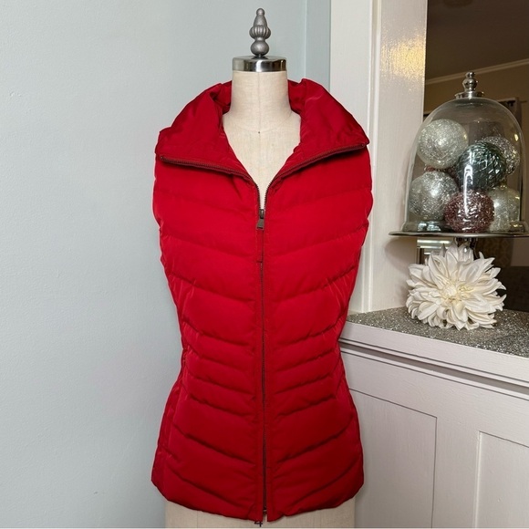 Talbots Red Down Puffer Vest Winter Jacket Coat Size Small - Picture 2 of 11